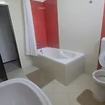 Cozy 2-bedroom With Private Balcony- Self Check-in 布加勒斯特